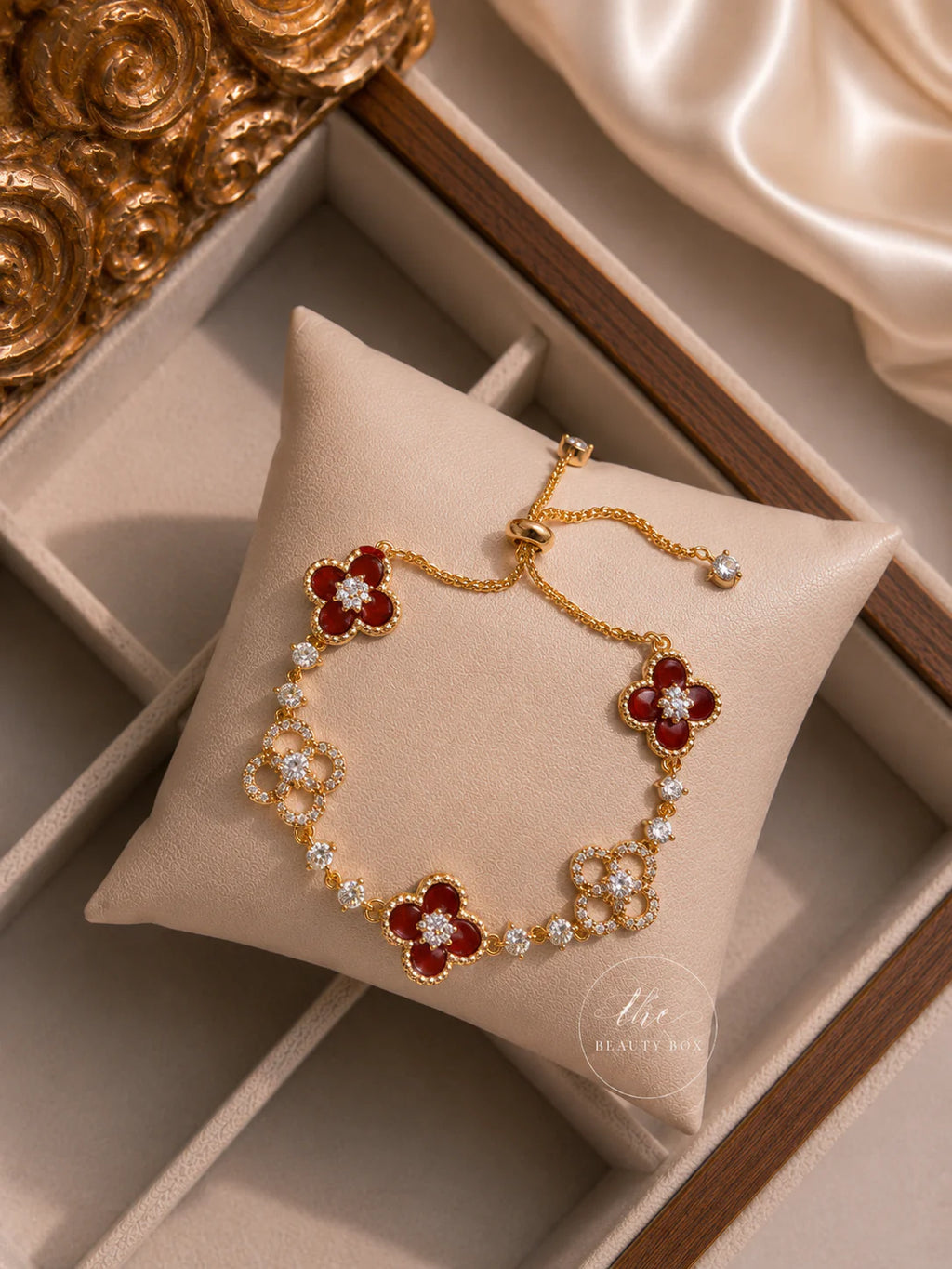 1pc Elegant Dark Red Rhinestone Inlaid Four-Leaf Clover Adjustable Bracelet